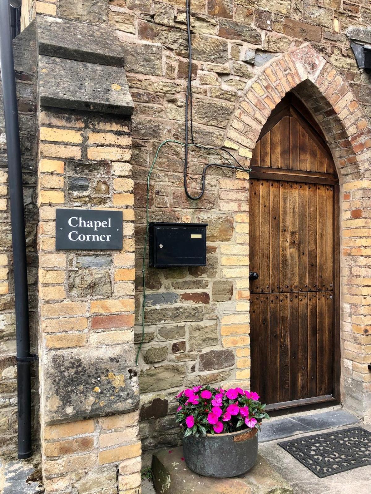 Quirky, Comfortable, Converted Chapel Winkleigh